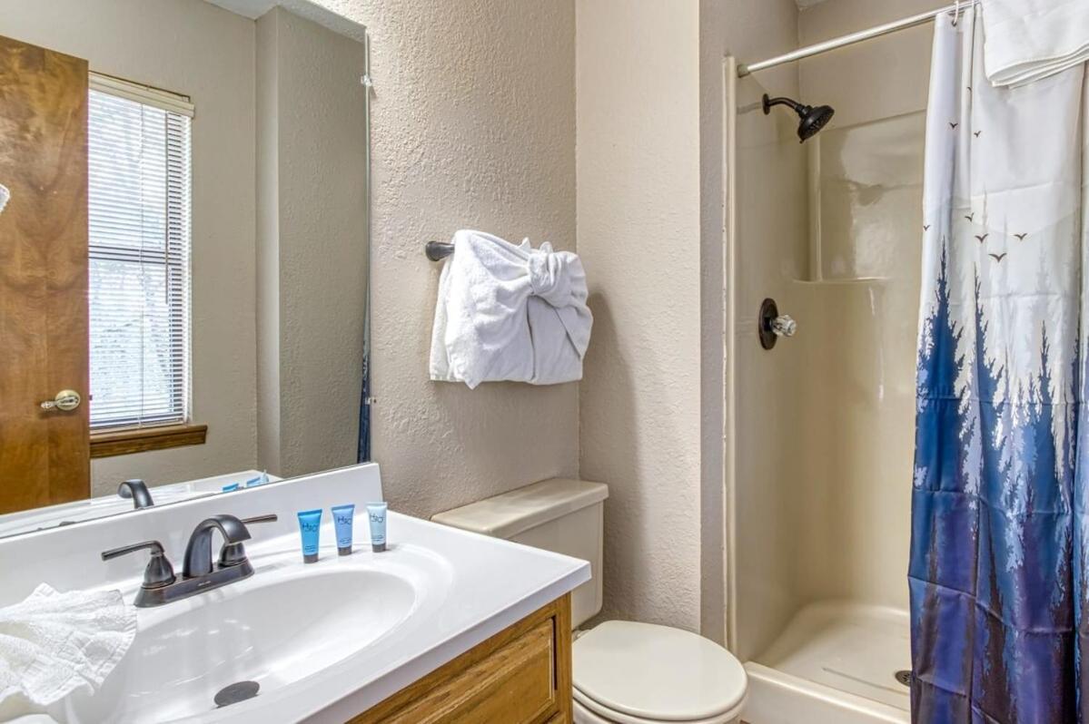 Pinecrest Townhomes-1King-2Queen Unit-Updated Pigeon Forge Zewnętrze zdjęcie