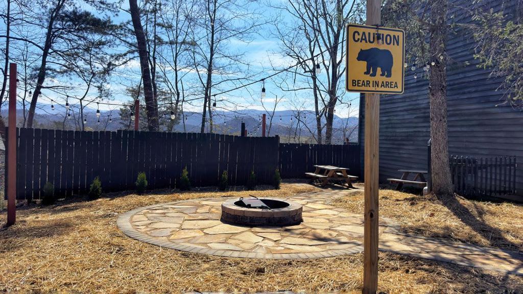 Pinecrest Townhomes-1King-2Queen Unit-Updated Pigeon Forge Zewnętrze zdjęcie